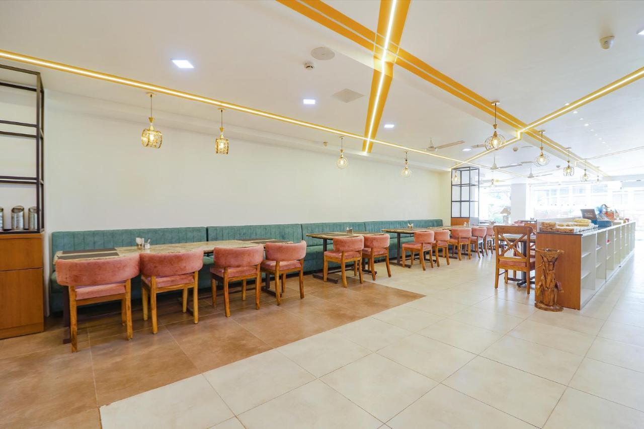 Fabhotel Aamantran & Banquet Halls - Nr Rtc X Roads Metro Station Гайдарабад Екстер'єр фото